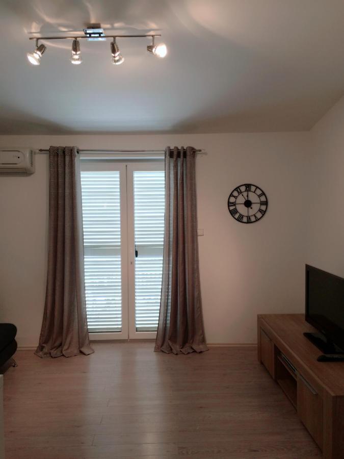 Apartment Cesarica Ngoại thất bức ảnh